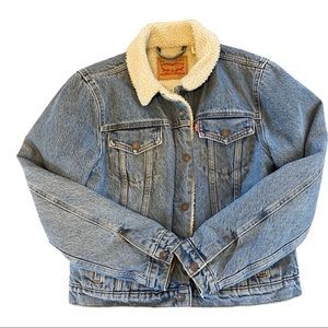 Levi Shepra Trucker Jacket. Sz: M/L